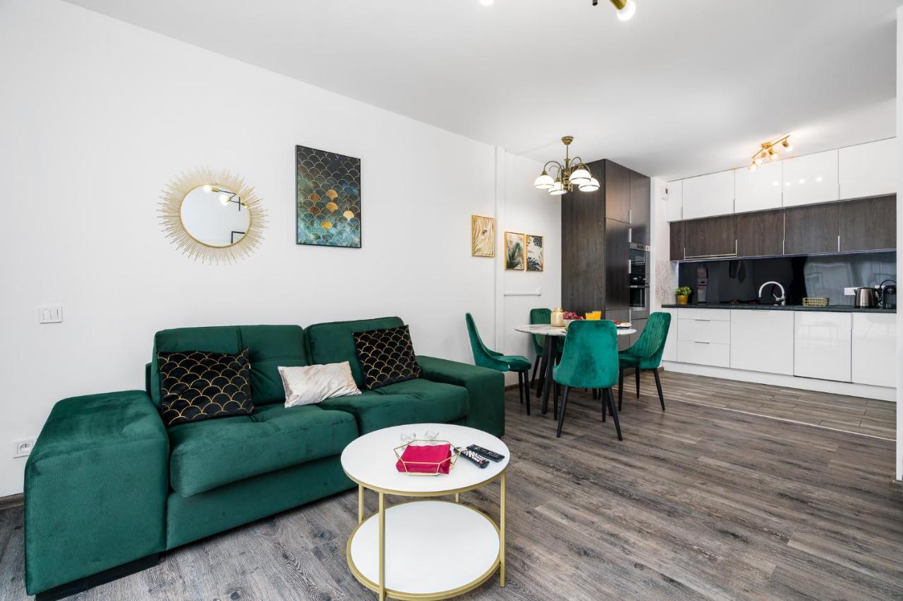 Sleepway Apartments- Garbary 100-46 Познан Екстериор снимка